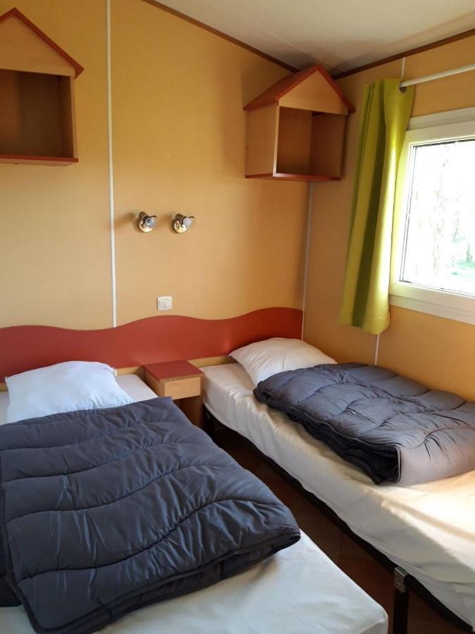 Camping Des 2 Rives- Mobilhomes Etang-sur-Arroux Bagian luar foto